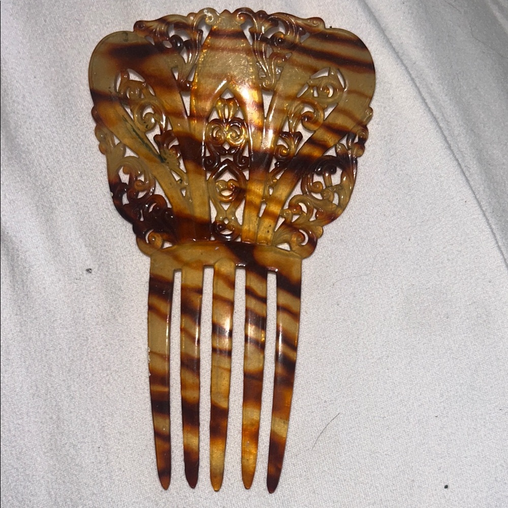 ANTIQUE Spanish-style mantilla celluloid elegant Brown Hair Comb